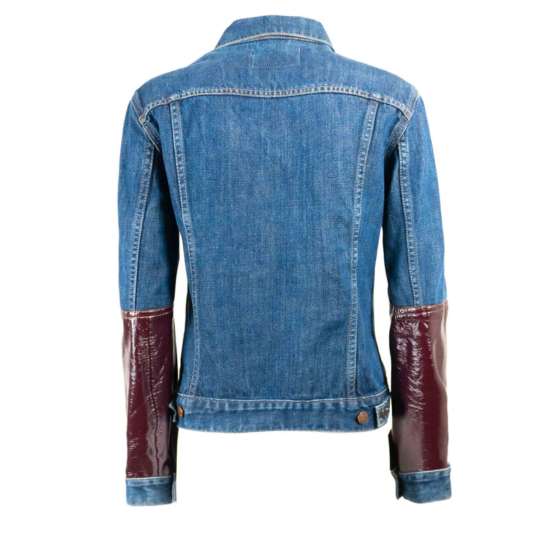 Veste en Jean Bleu Levis avec Parementure en Laine Violette et Demi Manche en Vinyl Bordeaux Upcycling